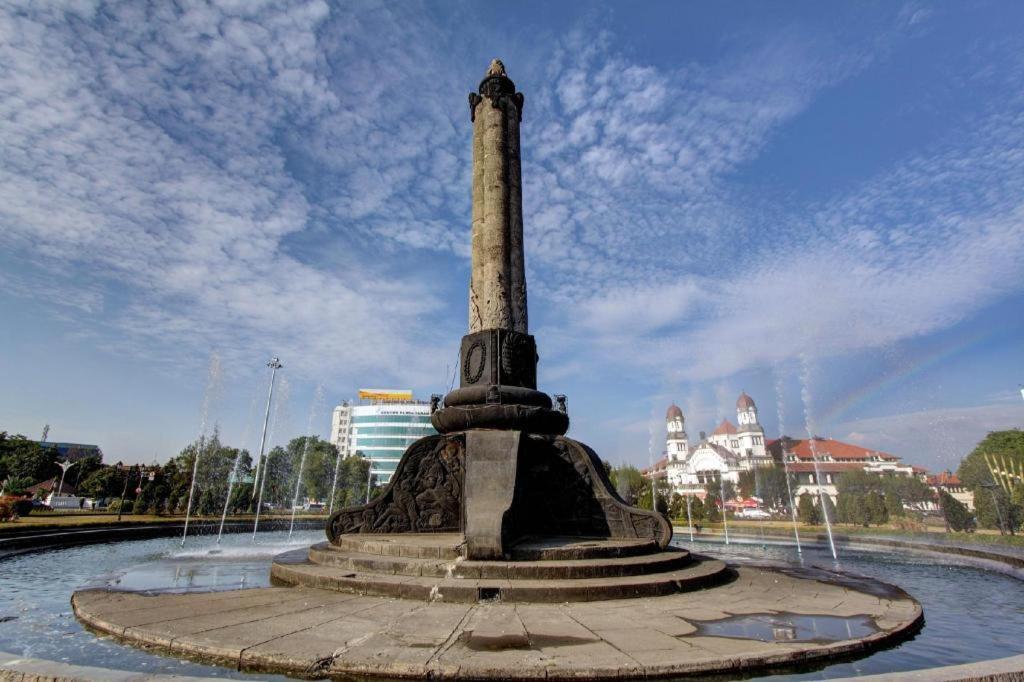 Guest House Nozz Semarang Exteriér fotografie
